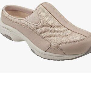 Easy Spirit Women's Traveltime Clog. Natural Raffia, 9.5 M